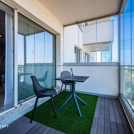 Luxury With Terrace And View *