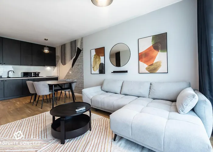 Luxury With Terrace And View 아파트 *