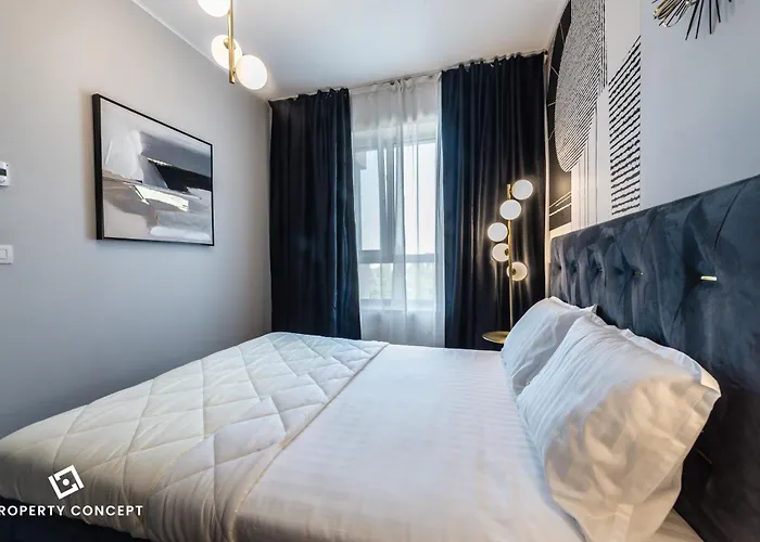 Luxury With Terrace And View *