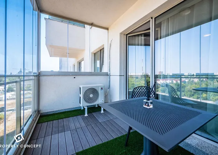 Luxury With Terrace And View *