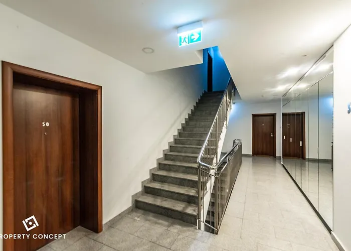 Luxury With Terrace And View *