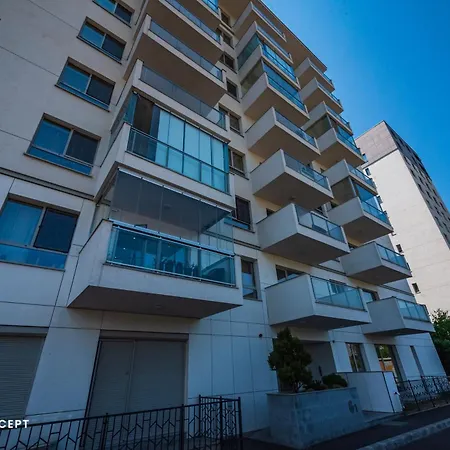 Luxury With Terrace And View * ブカレスト